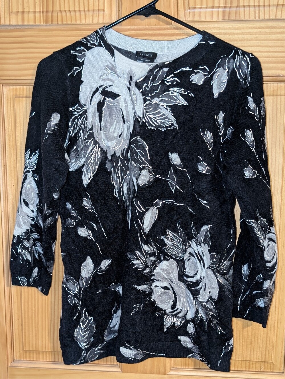 Talbots Audrey Rosey Bouquet Pure Cashmere Blk Crewneck Sweater -Size Women's S